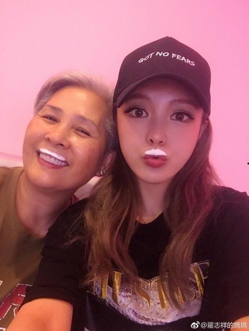 周扬青罗志祥吃瓜图片,吃瓜群众围观甜蜜变故